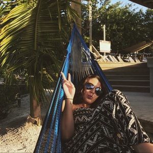 Meet your Posher, Marissa